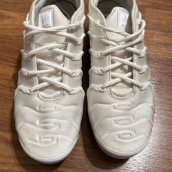 Nike Air Vapormax Plus, size 9.5 mens