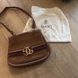 Vintage Gucci 1970s  Butter Soft Leather  Shoulder Bag