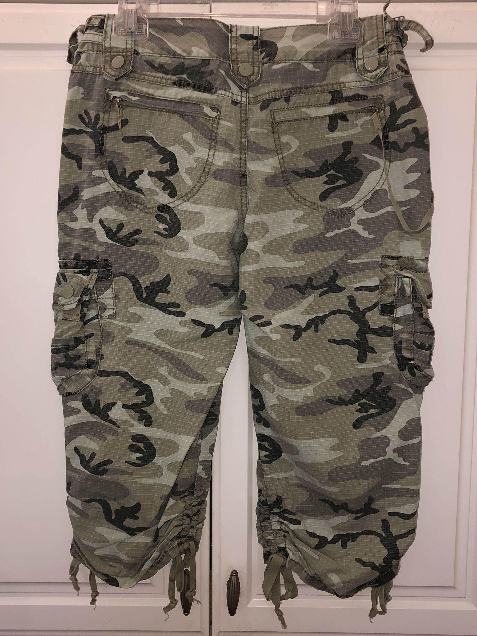 camo cargo pants by GLO jeans UNISEX