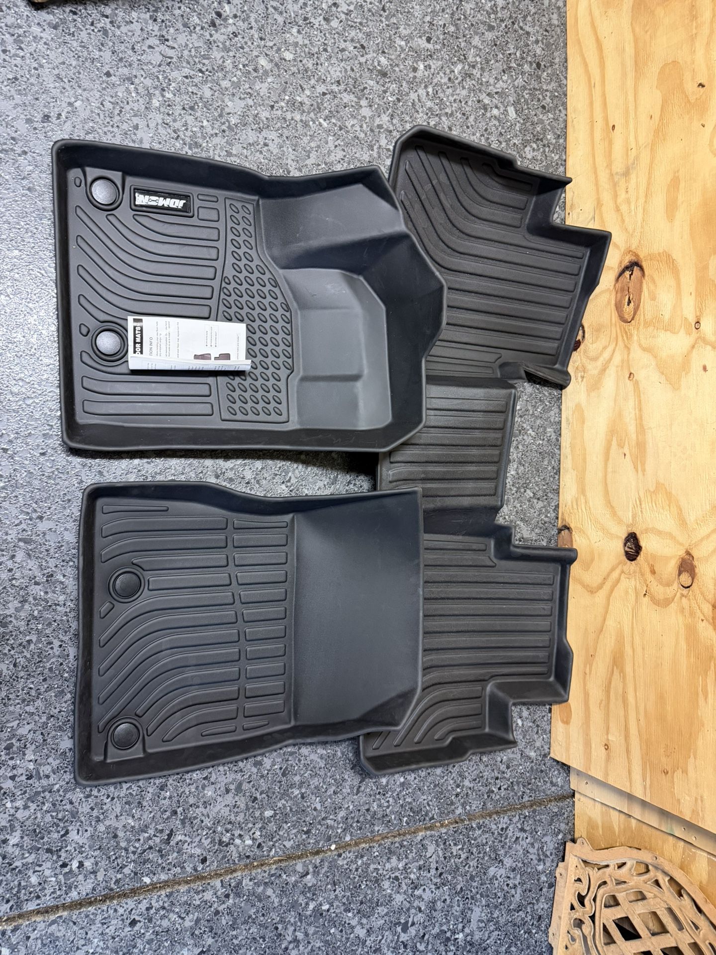 Nissan Rogue Floor Mats