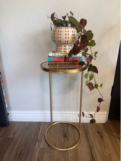 Gold Circle Side Table