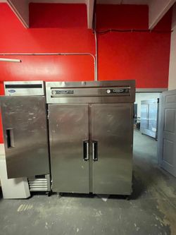 Fogel reach-in refrigerator&freezer - Good condition