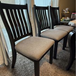 6 Ashely Dining Chair
