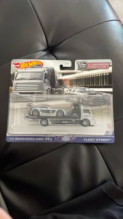 16 Mercedes-AMG GT3 Hot Wheels