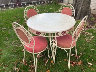 Vintage 1960s Antarenni Wrought Iron Chairs, Set of 4 & table