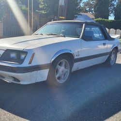 1986 Ford Mustang