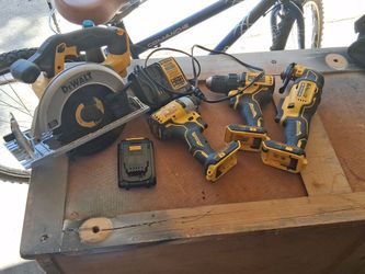 20 v Dewalt cordless  power tools