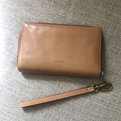 Fossil wallet, Brown Leather Gold Zip around Clutch Wristlet