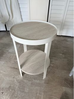 2 tier End Table
