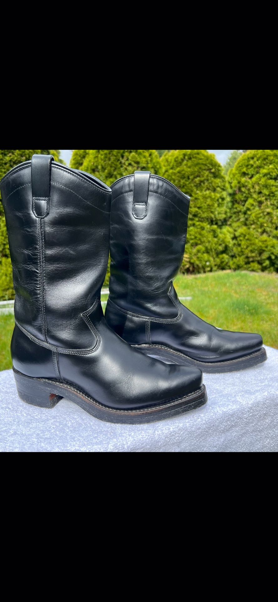 Men’s Dayton Black Beauties Leather Boots Size 10
