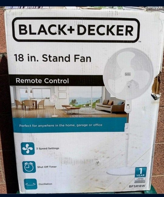 Black+Decker 18" Oscillating Stand Fan with Remote