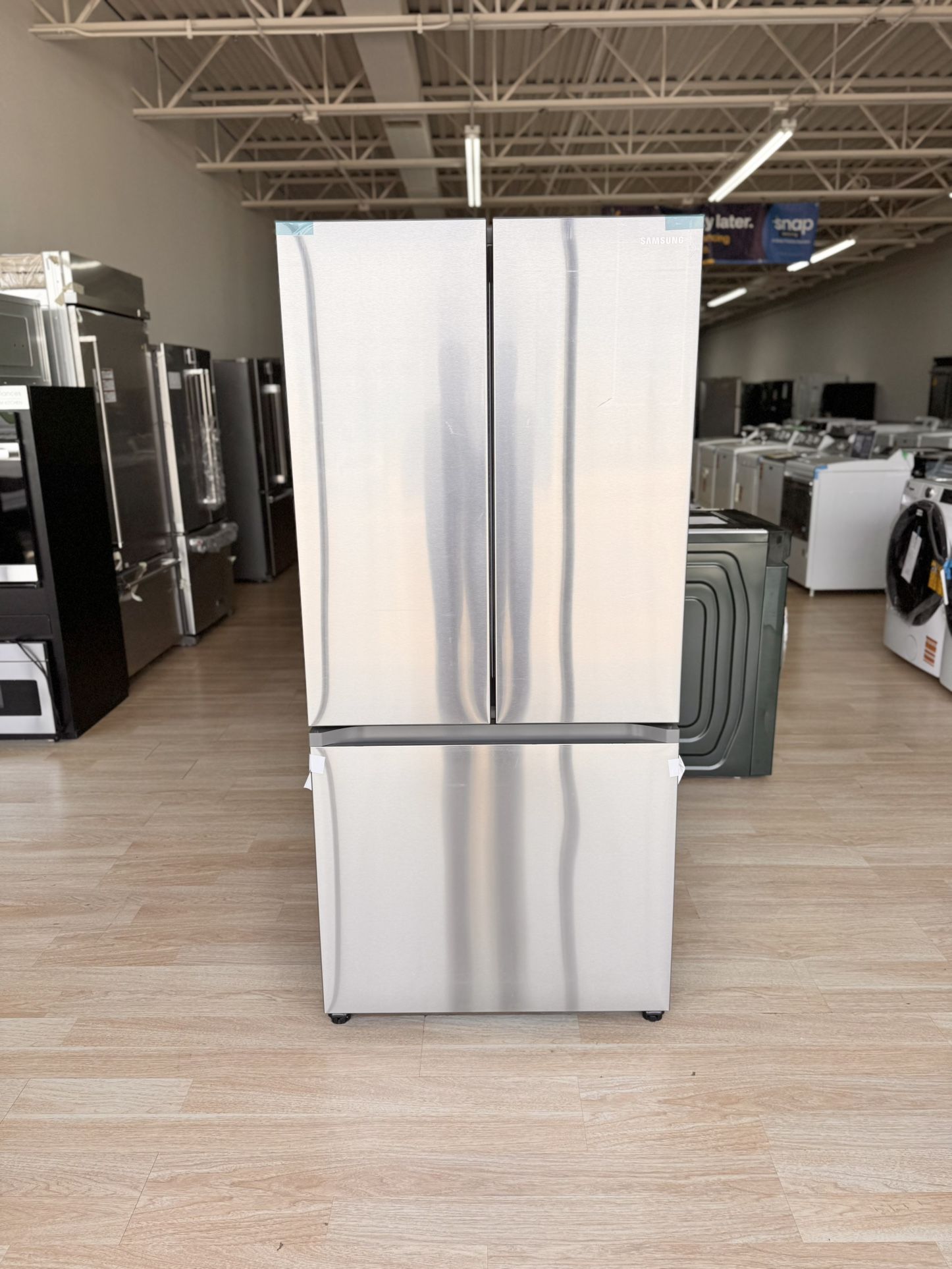 Brand-New Samsung - 17.5 cu. ft. 3-Door French Door Counter Depth Smart Refrigerator with Twin Cooling Plus - Stainless Steel Model: RF18A5101SR/AASKU