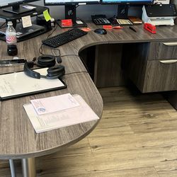 Office Desks
