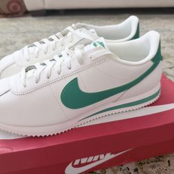 Nike Cortez ‘Sail Stadium Green’ Men’s Size 11.5