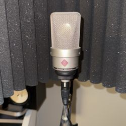 Neumann TLM 103 Microphone