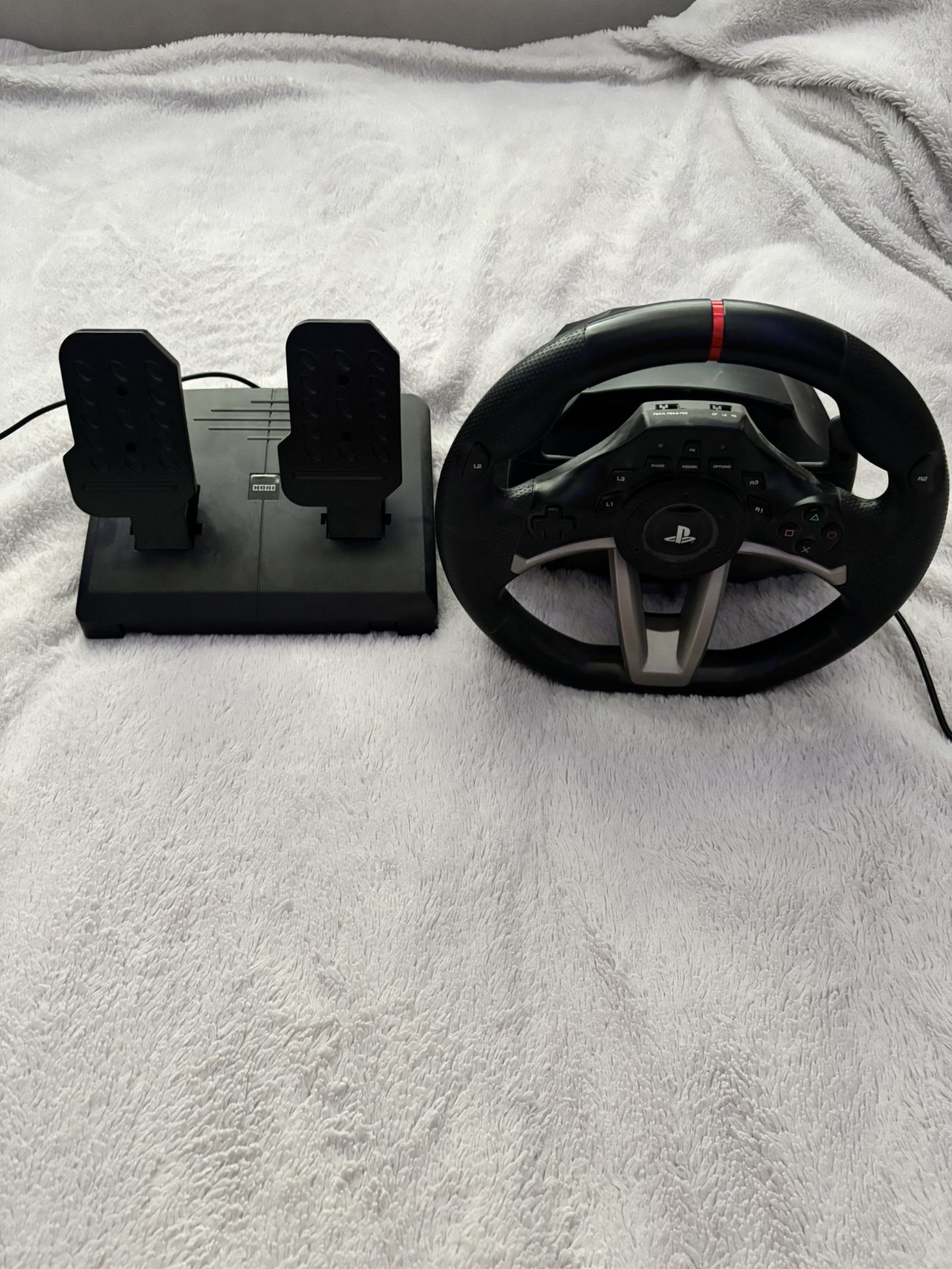ps4 steering wheel and pedal 
