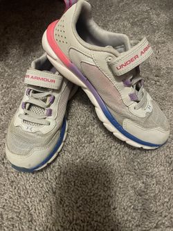 Girls Under Armour Tennis Shoes 