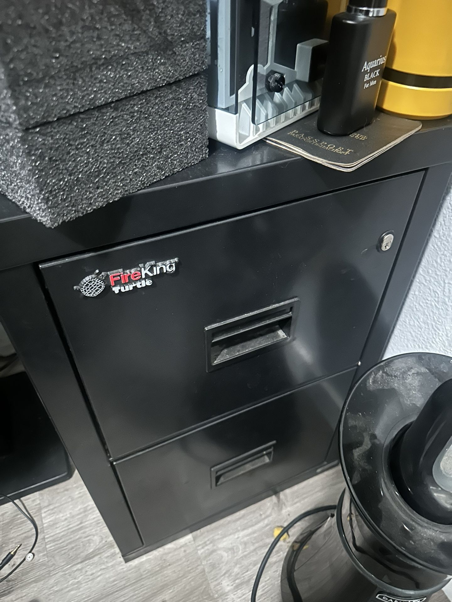 FIRE KING FILE CABINET/SAFE