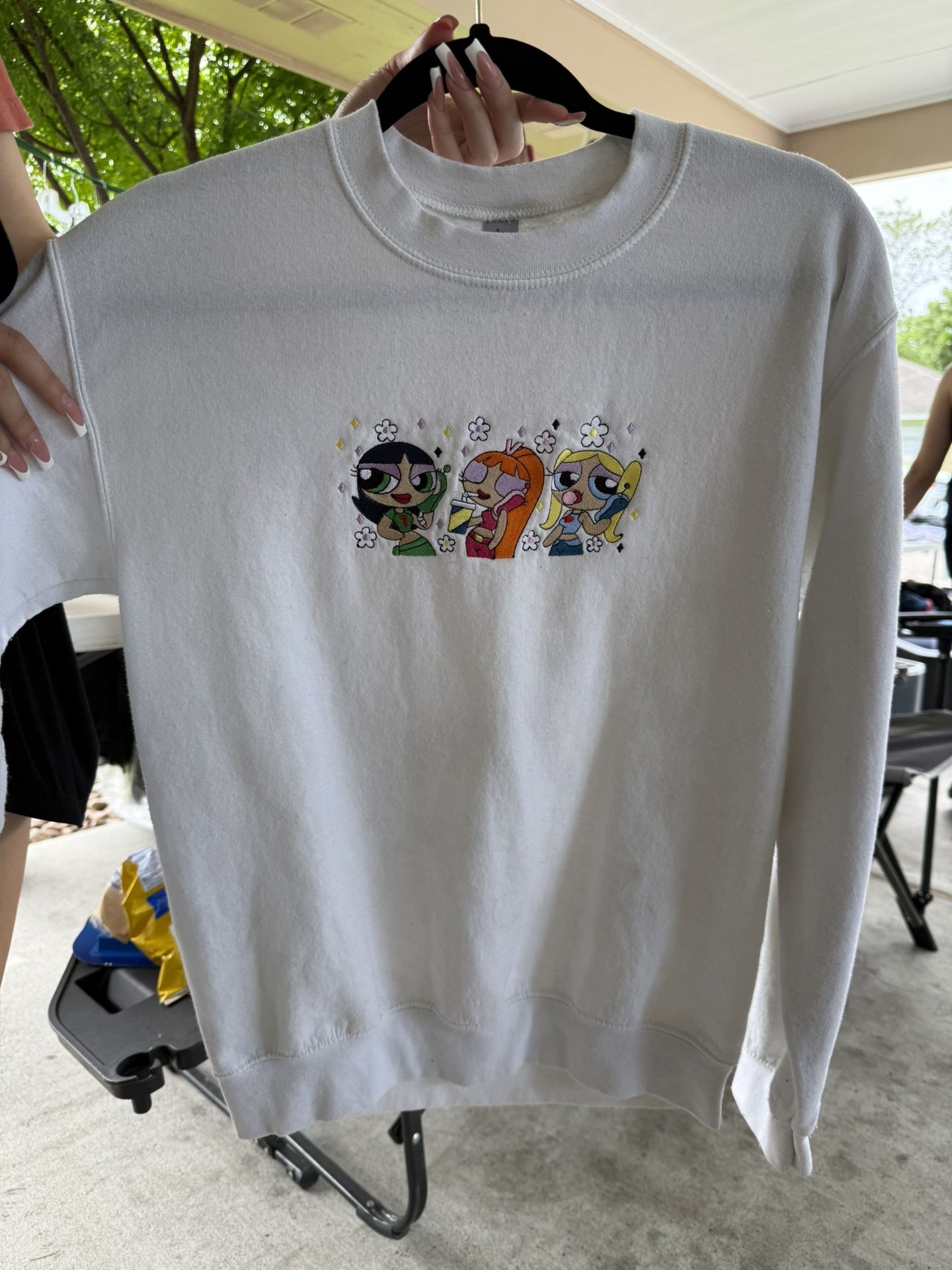 Sweatshirt