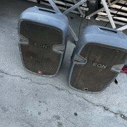 JBL Eon 315 Speakers One Non Working 