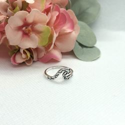 Ocean Wave Ring Size 8