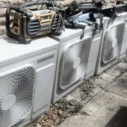 Samsung Tengo 3 Aires Acondicionados  Que Trabajan Al 100 Funcionan Muy Bien 