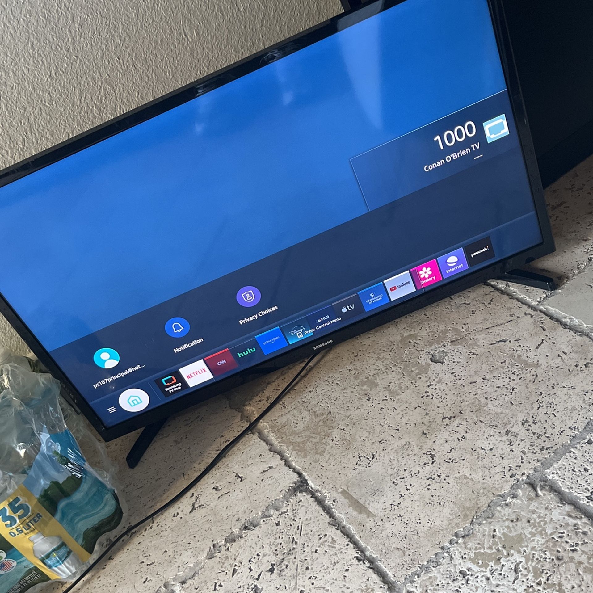 Samsung 32in
