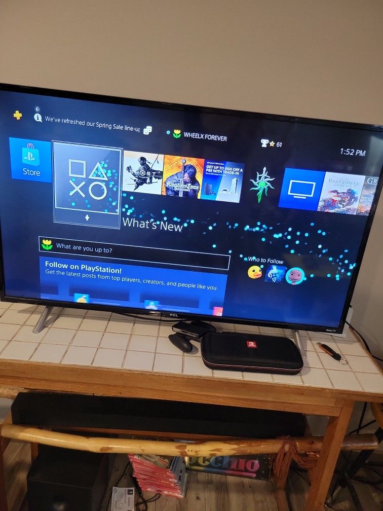 PS4. SELLING WITH GAMES. MAKE OFFER