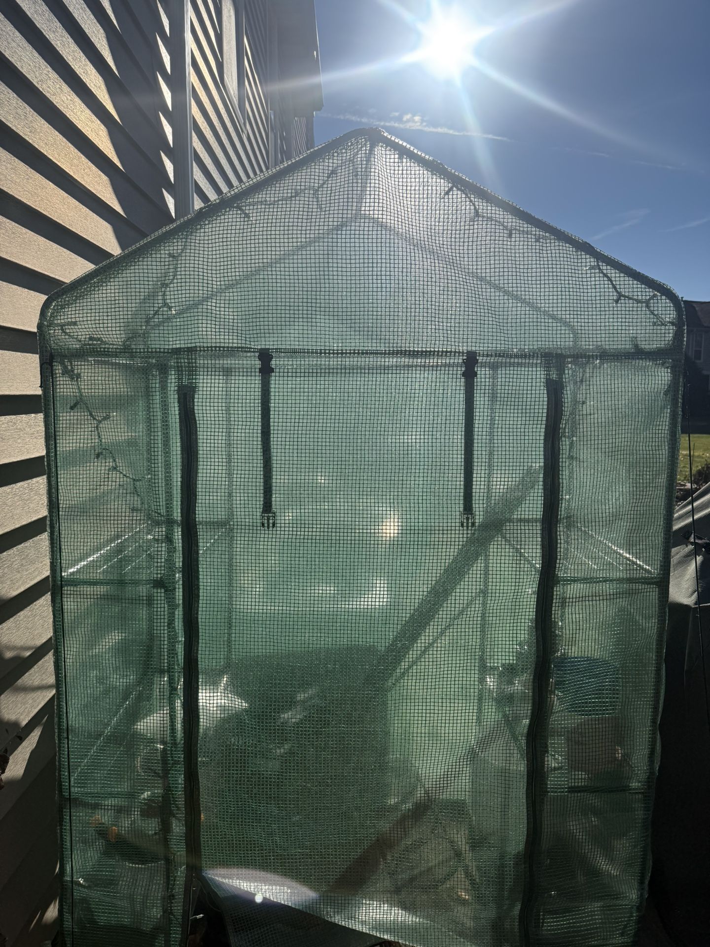 Greenhouse Plants Cover Shelves 