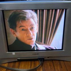 20" CRT WEGA Trinitron Color Television Model 2005