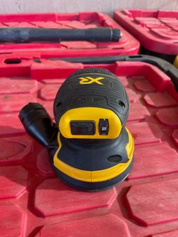 DEWALT 20V MAX XR Cordless Brushless 5 in. Random Orbital Sander (Tool Only)