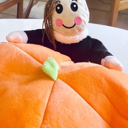 Small Dog Halloween Pumpkin Costume (let’s trade!)