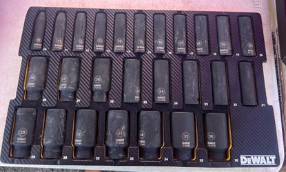 DEWALT DWMT45446 26-Piece 1/2" Drive Impact Deep Socket Set