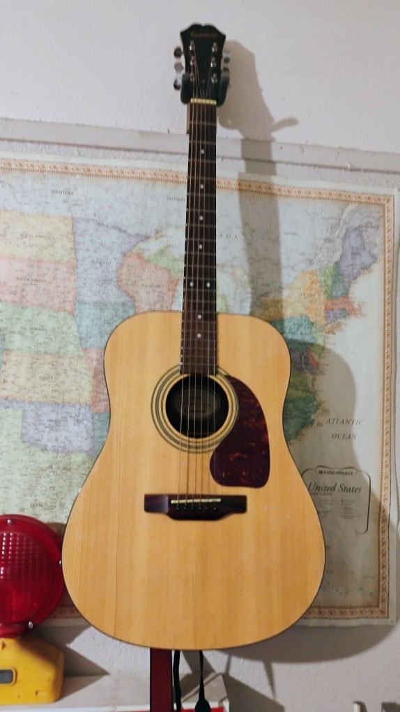 Epiphone Acoustic (PERFECT Intonation)