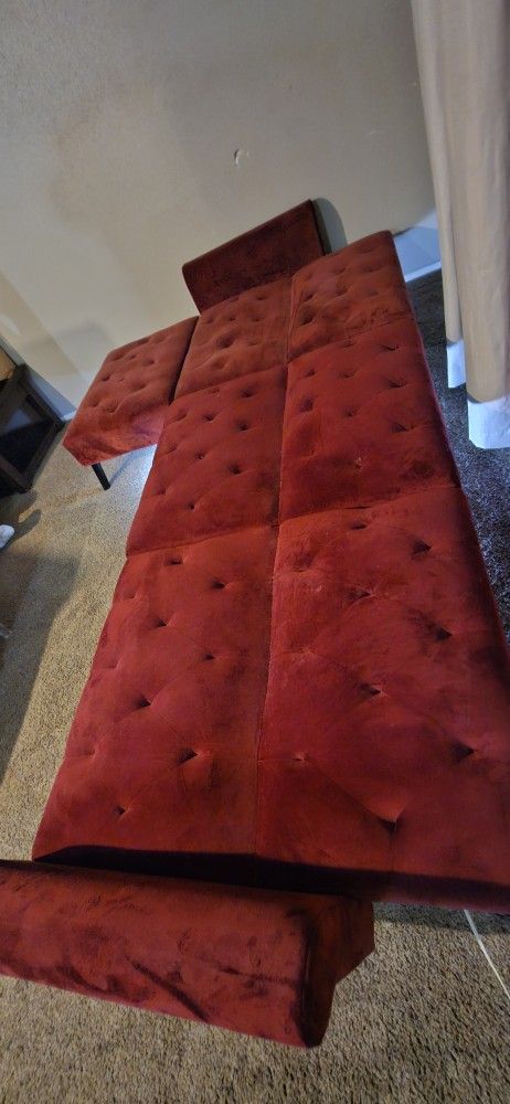 Beautiful Sofa Rug Leds Lamp And Delivery Only $599.99