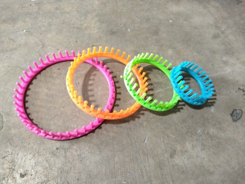 Easy Knitting Round Loom