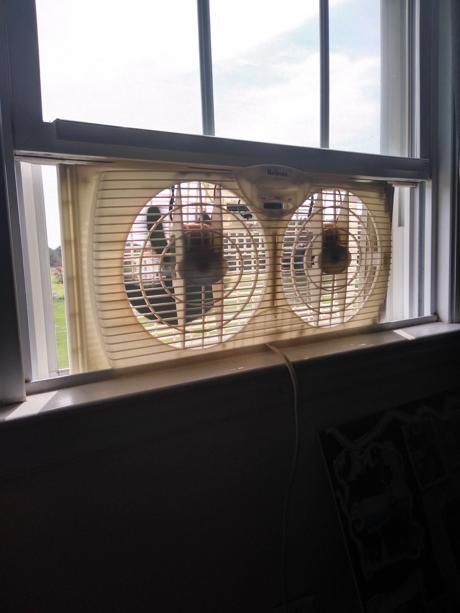 Holmes electrical window fan