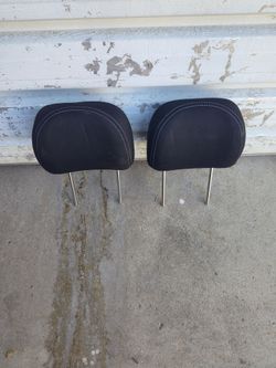 Car  headrest  2 pieces  new