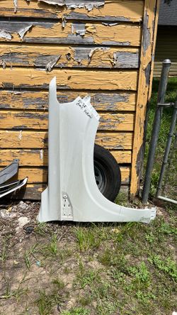 2021-2025 GMC Yukon Fender RH OEM