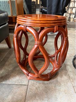 Beautiful Antique Rosewood pedestal