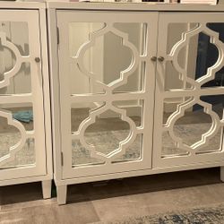 White Mirrored Console Table/accent Cabinet