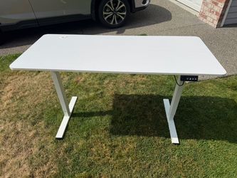 White Electric Standing Desk