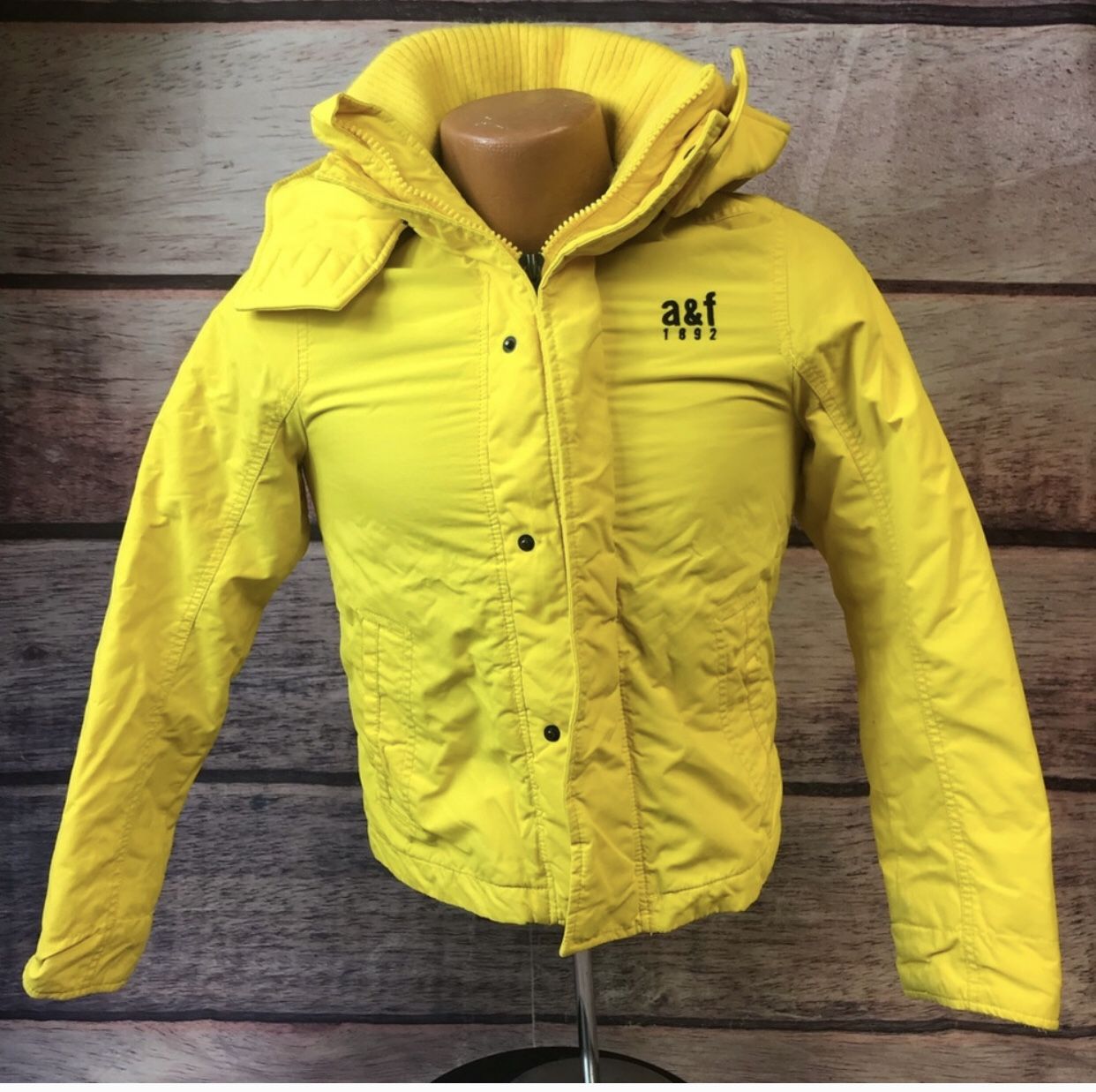 Abercrombie kids Coat size medium yellow