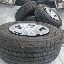 Dodge Ram 1500 Like New 