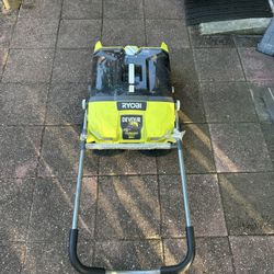 Ryobi Cordless Sweeper