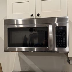 LG Wall Mount Microwave Oven