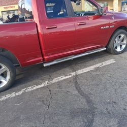 2010 Dodge Ram 1500 Sport