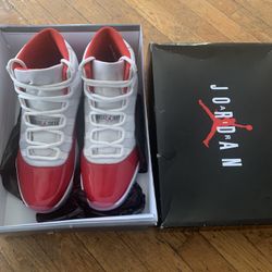 🔥Cherry Red 11’s (size 13)🔥$150