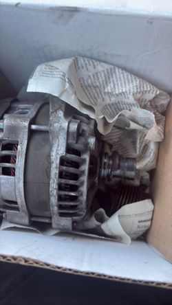 Alternator, broken pulley Toyota 2014