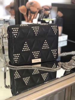 MICHAEL KORS CROSSBODY CHAIN PURSE